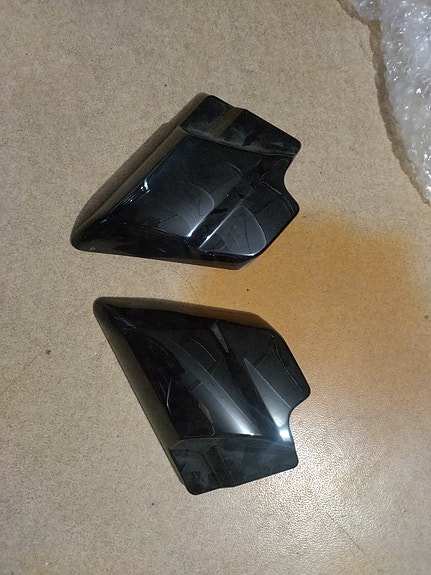 Harley-Davidson Side cover touring -09 ja ylöspäin, HD orkkis
