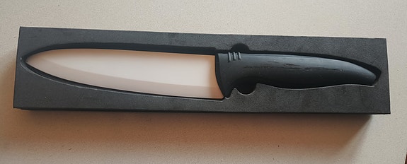 Keraaminen veitsi