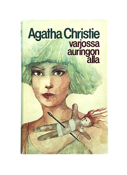Agatha Christie Varjossa auringon alla