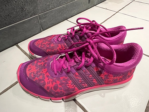 Adidas Adipure 360.2 W treenikengät koko 40 pinkki
