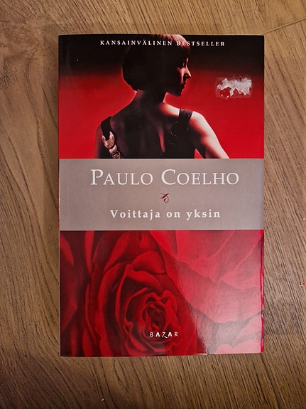 Paulo Coelho - Voittaja on yksin kirja