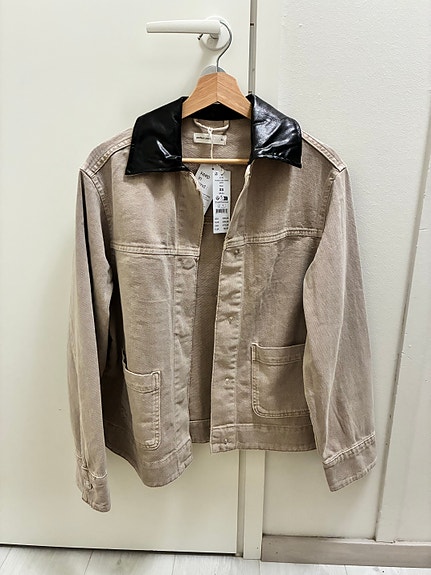 Gina Tricot Perfect Jeans takki XS beige denim naisten