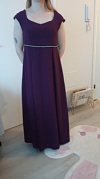 Iltapuku violetti L kangas