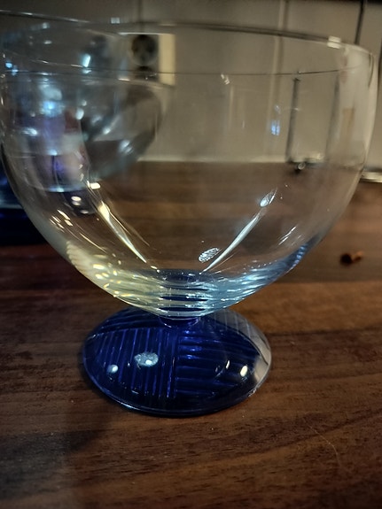 Lasikulhoja sininen lasi jalka