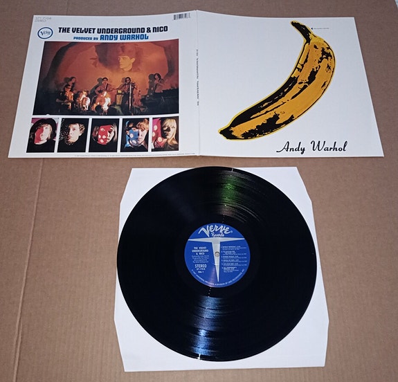 Andy Warhol The Velvet Underground & Nico vinyylilevy