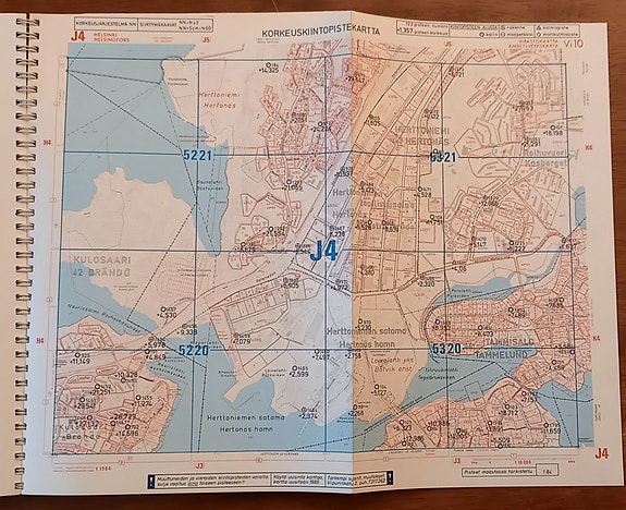 Helsinki korkeuskiintopistekartasto 1:10 000