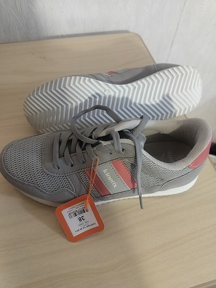 Le Coq Sportif lenkkarit koko 38 harmaa
