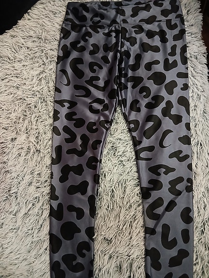 Leo leggingsit XL/XXL (en käytä tori diiliä)