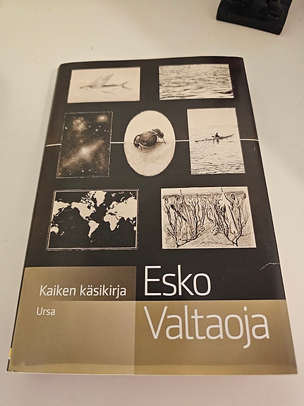 Esko Valtaoja: Kaiken käsikirja