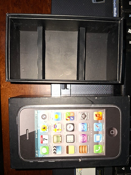 Apple iPhone 3 GS -laatikko