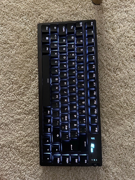 Asus Rog Azoth pelinäppäimistö