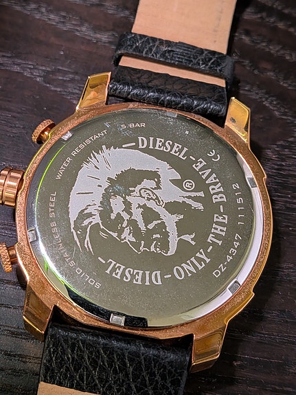 Uusi Diesel rannekello