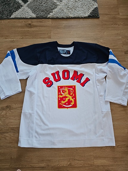 Hockey Nation Suomi fanipaita s/m