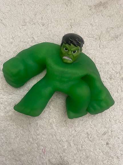 Marvel Hulk venyvä lelufiguuri