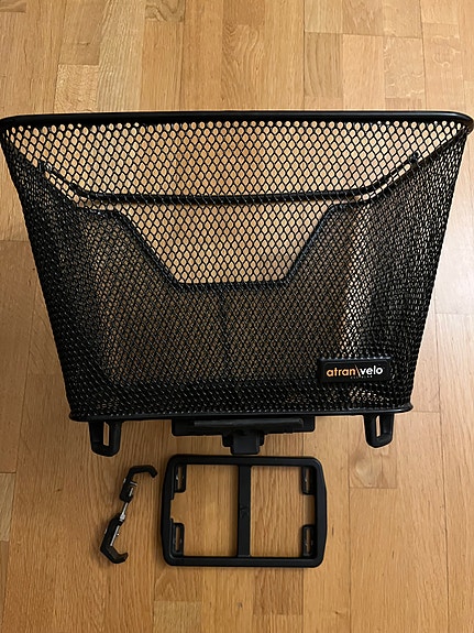 Polkupyörän kori adapterilla