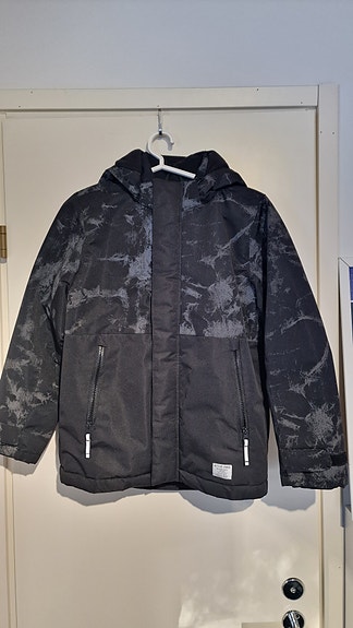 H&M talvitakki, heijastava materiaali