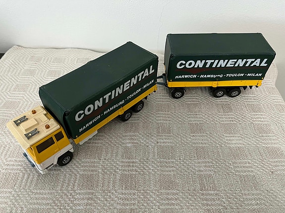 Matchbox Ford Transcontinental (K-21)