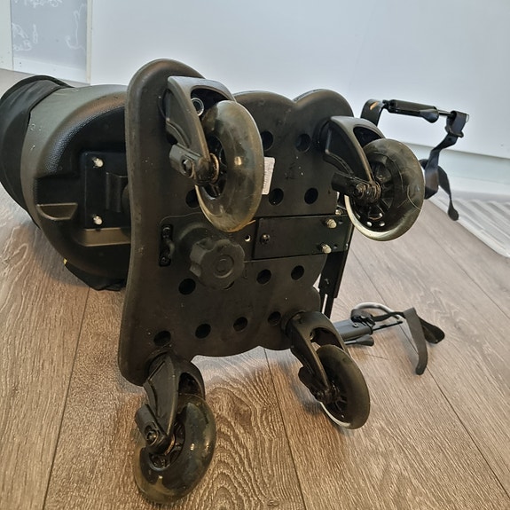 Product image 8 of 9