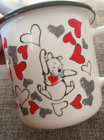 Muurla Nalle Puh emalimuki Sydän