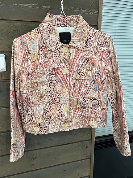 Product image 2 of 8