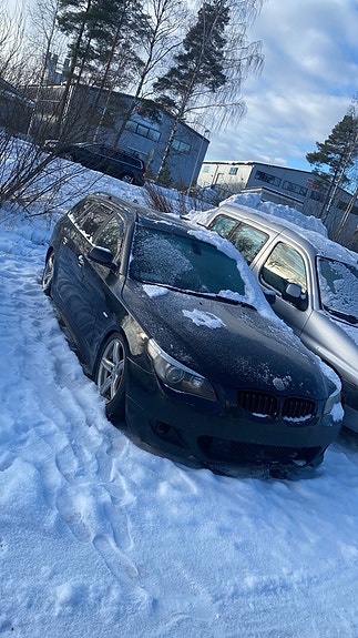 BMW e61 525d osina