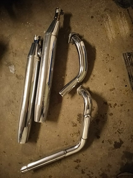 Yamaha XV 1600 pakoputki