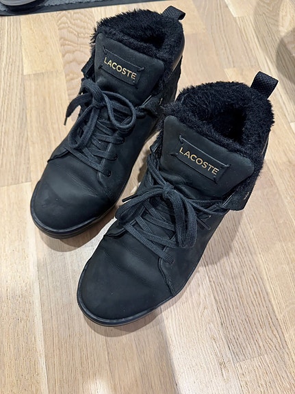 Lacoste talvikengät