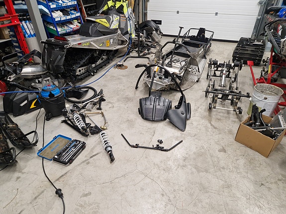 Product image 2 of 5