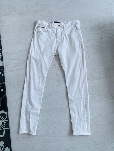 Tommy Hilfiger denim farkut 36” 32”