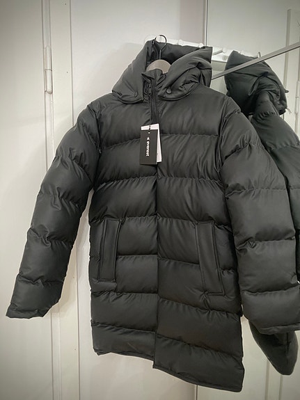Uusi musta Everest toppatakki 158