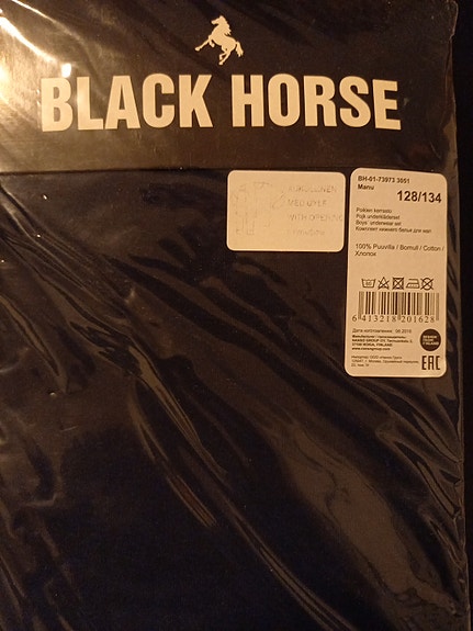 Black horse poikien kerrasto