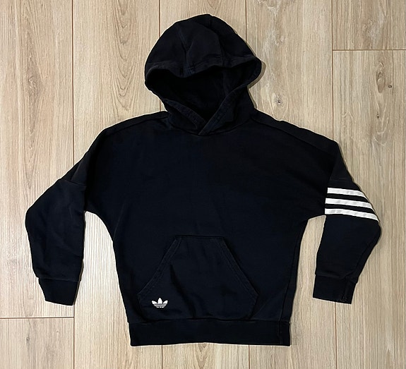 Lasten Adidas-huppari, koko 134