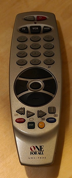 Yleiskaukosäädin