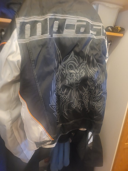 Product image 4 of 6
