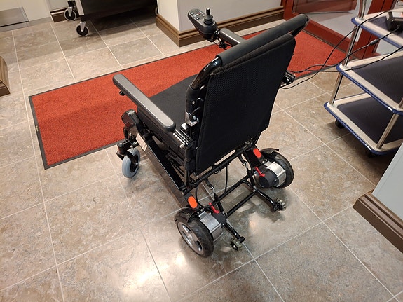 Product image 2 of 3