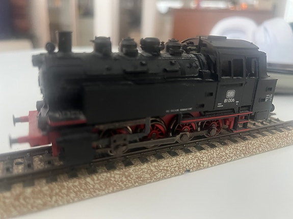 Product image 2 of 6