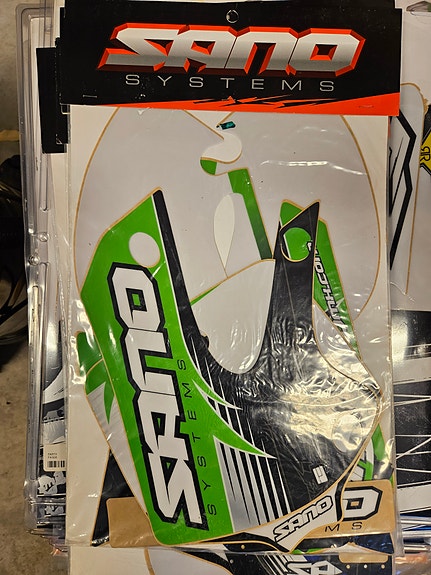 Product image 9 of 10