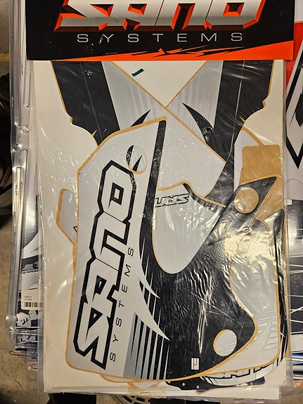 Product image 8 of 10