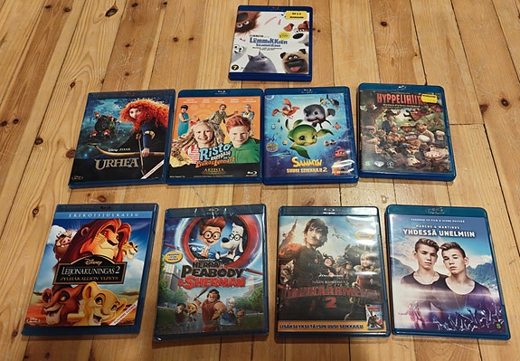 LASTEN- JA KOKO PERHEEN ELOKUVIA Blu ray 9 kpl paketti