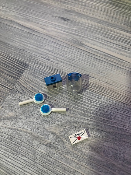 Product image 8 of 9