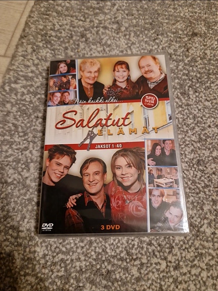 Salatut elämä dvd