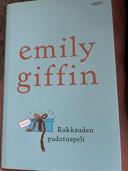 Emily Giffin Rakkauden pudotuspeli kirja kovakantinen