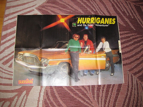 HURRIGANES-esite Suosikista "DeSoto Adventurer"