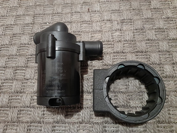 Uusi Webasto 9031193B  kiertovesipumppu