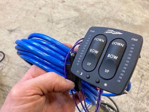 Product image 2 of 9