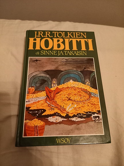 J.R.R. Tolkien - Hobitti (kovakantinen)