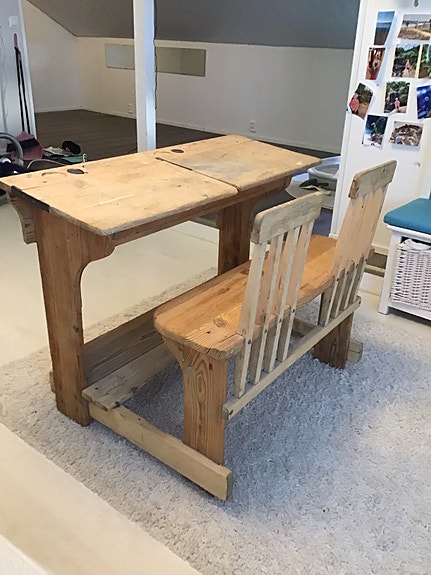 Product image 1 of 2