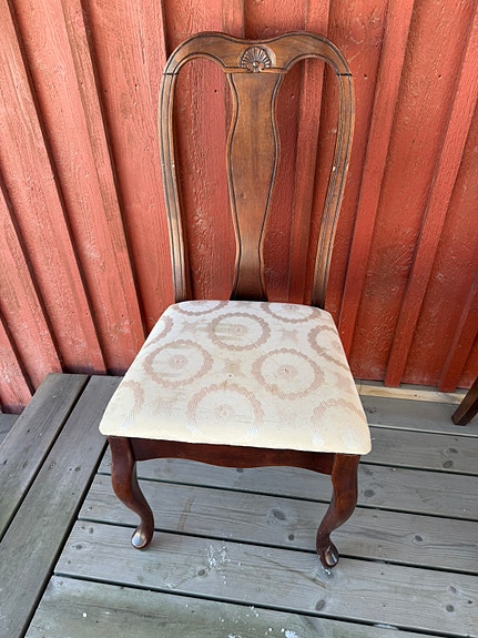 Chippendale ruokapöydän tuolit