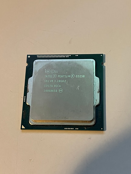 Intel Pentium G3258