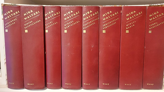 Mika Waltari historialliset romaanit 1–6 kirjasarja